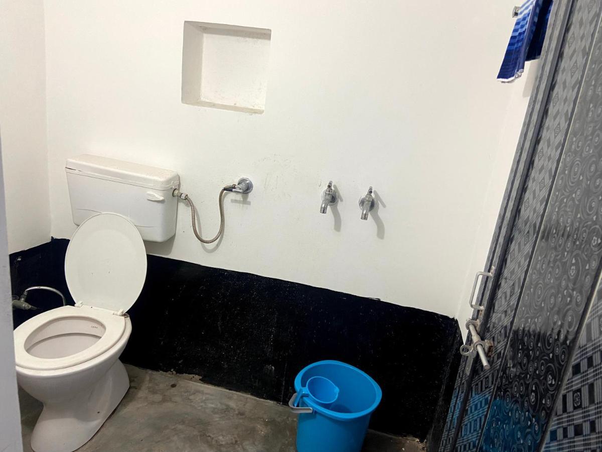 Garuda Guest House Varanasi Exterior foto